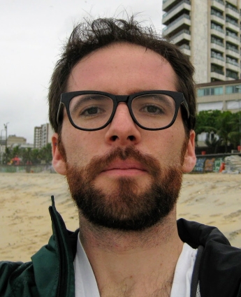 Headshot of Dr. Ruiseñor-Escudero